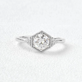 Timeless Radiance 1.0ct Geometric Lab Grown Diamond Gold Ring