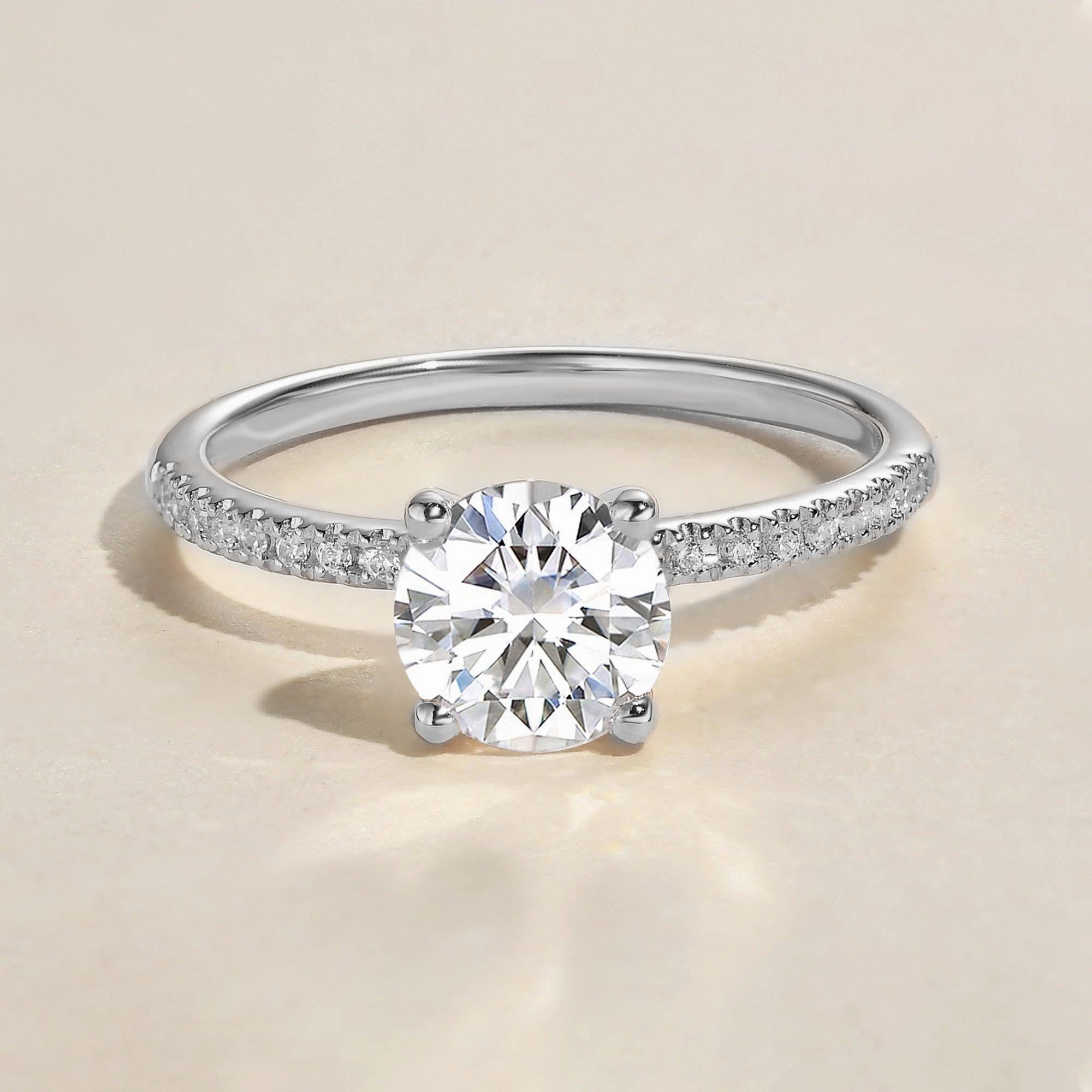 Delicate Glam 1.0ct Round Moissanite Four-Prong Classic Solitaire Ring