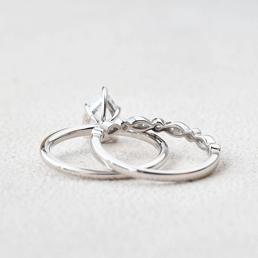 Luminous Glow 1.3ct Pear Shaped Moissanite Solitaire Ring Set 2pcs