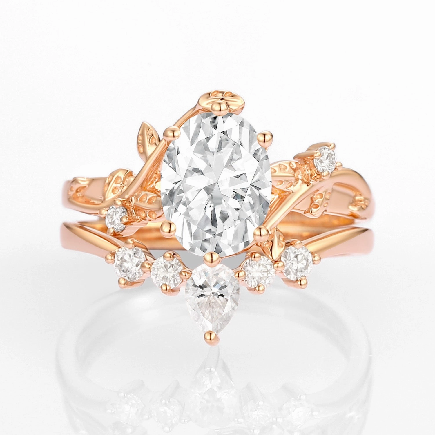 1.5ct Unique Oval Moissanite Vine Ring Set 2pcs - Willow Travel Ready