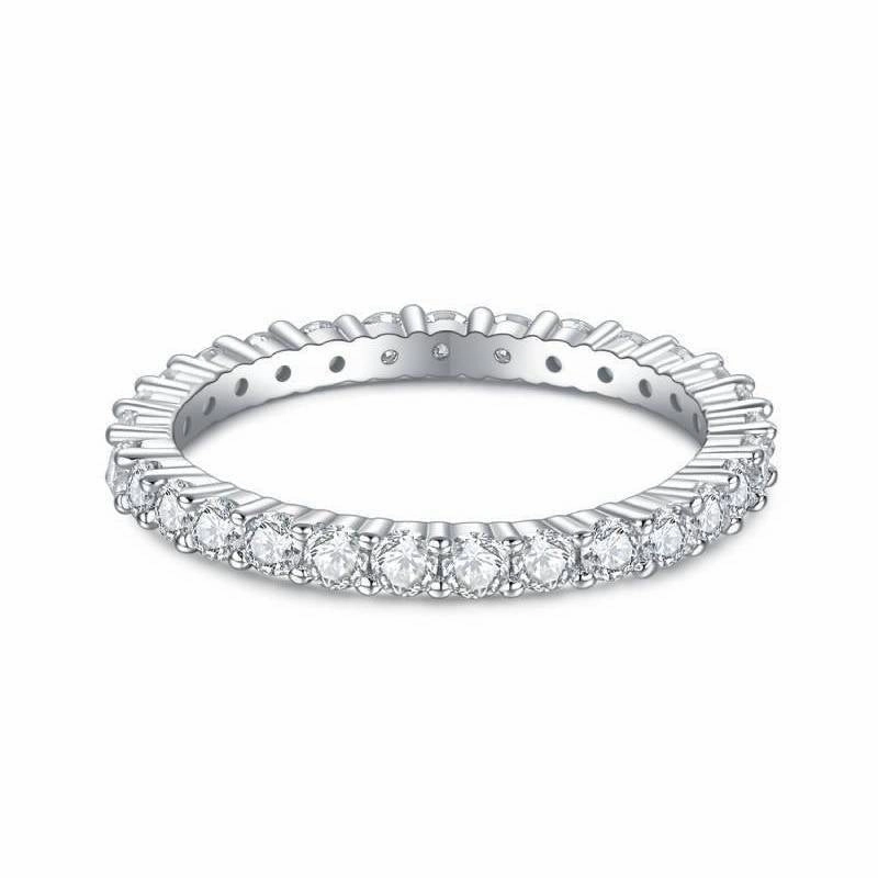 Luxe Detail 1.8 Carat Simplistic Diamond Stackable Ring | 18K Gold | Moissanite