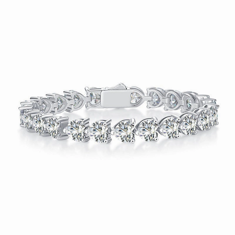 Casual Accent Shining Design 24 Carat Full Heart Diamond Tennis Bracelet | S925 | Moissanite