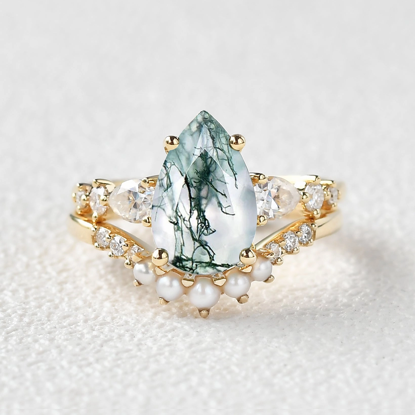 Sleek Look 3.0ct Pear Shaped Moss Agate & Pearl Bridal Ring Set 2pcs