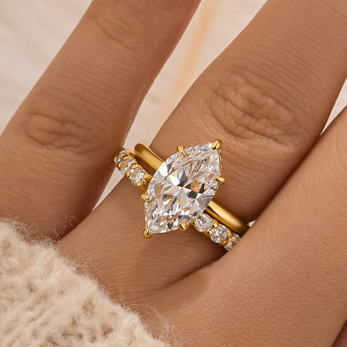 4.0 Carat Marquise Cut Engagement Ring With Classic Open Wedding Band Chic Flash Holiday Style