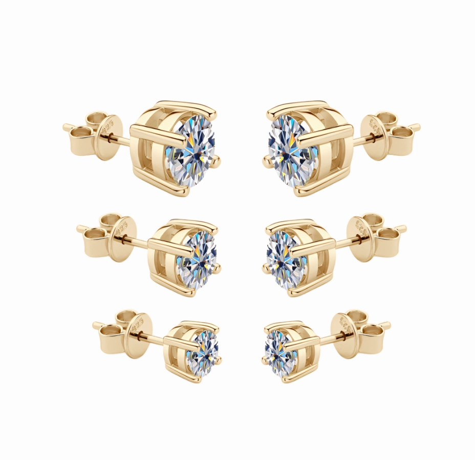 4-Prong Gold Round Minimalist Simple Diamond Earrings | S925 | Moissanite Timeless Detailing Classic Finish