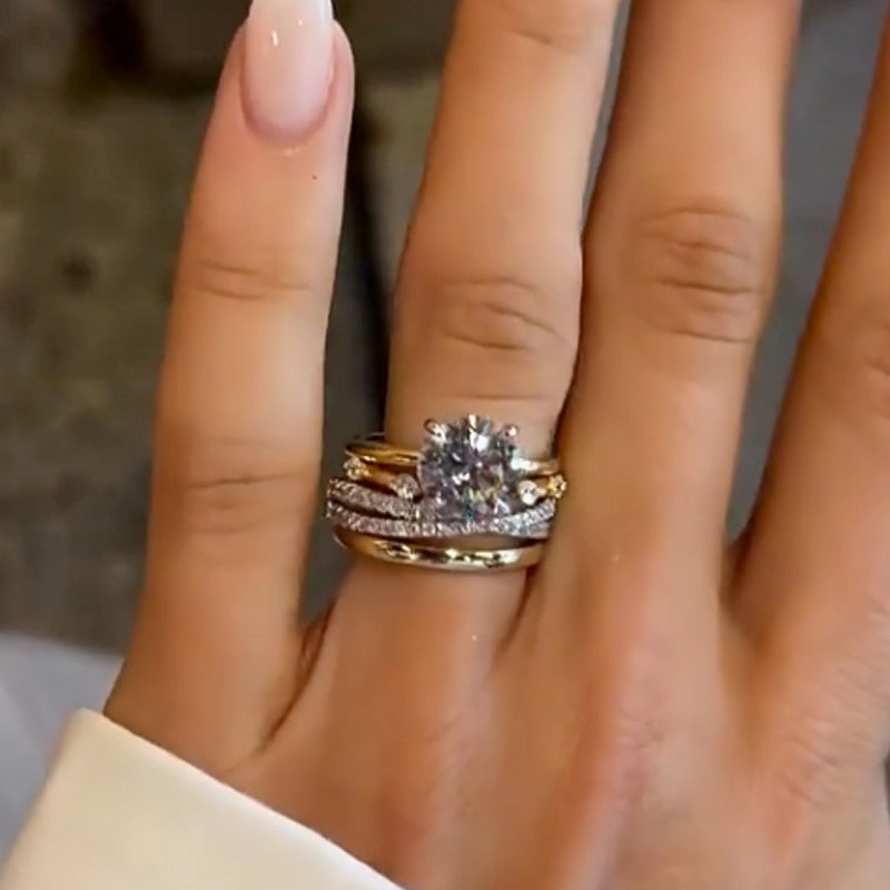 Graceful Mood 4PC 2.0Ct Round Cut Classic Wedding Ring Travel Ring In Sterling Silver