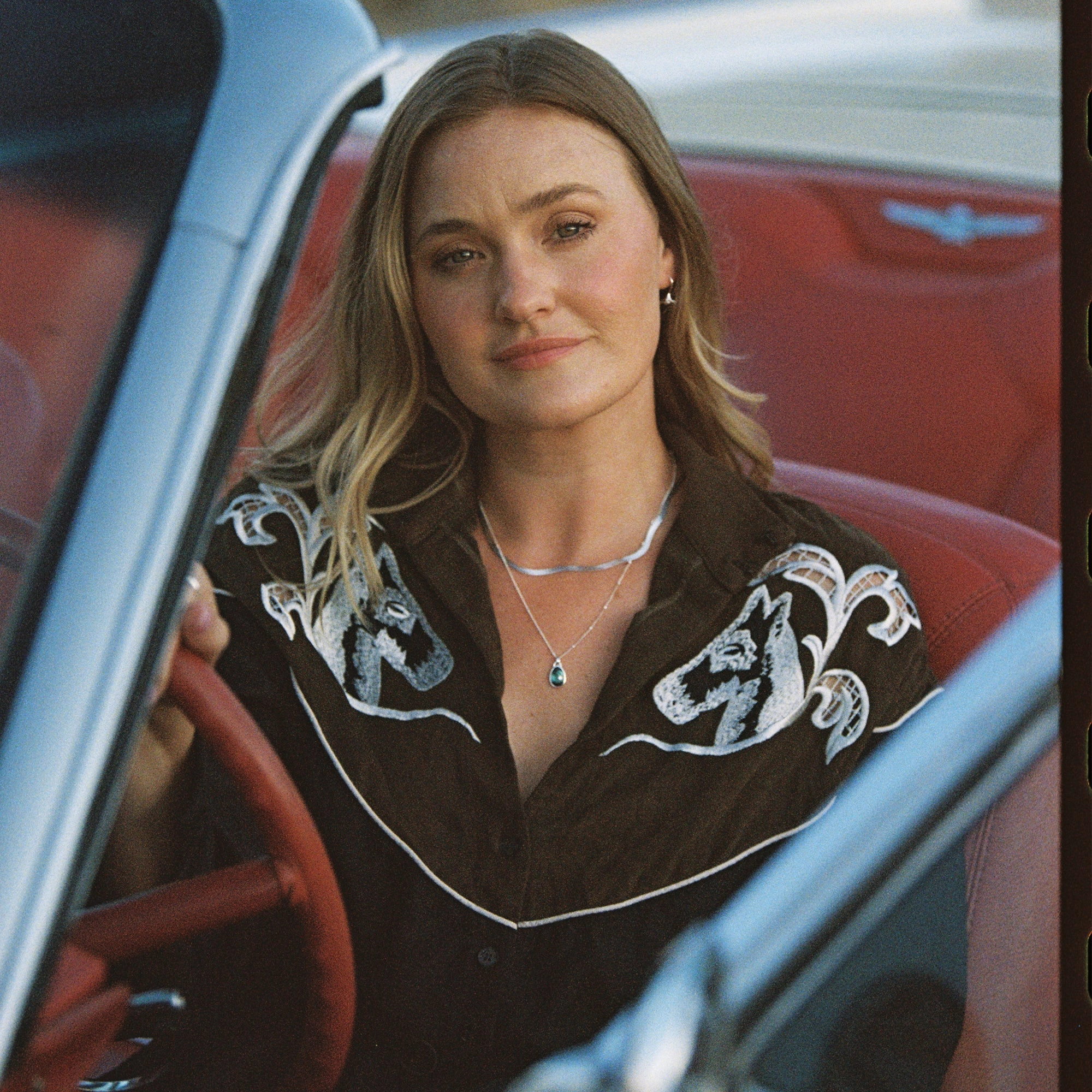 Vintage Vibe All ages Abalone Canyon Charm