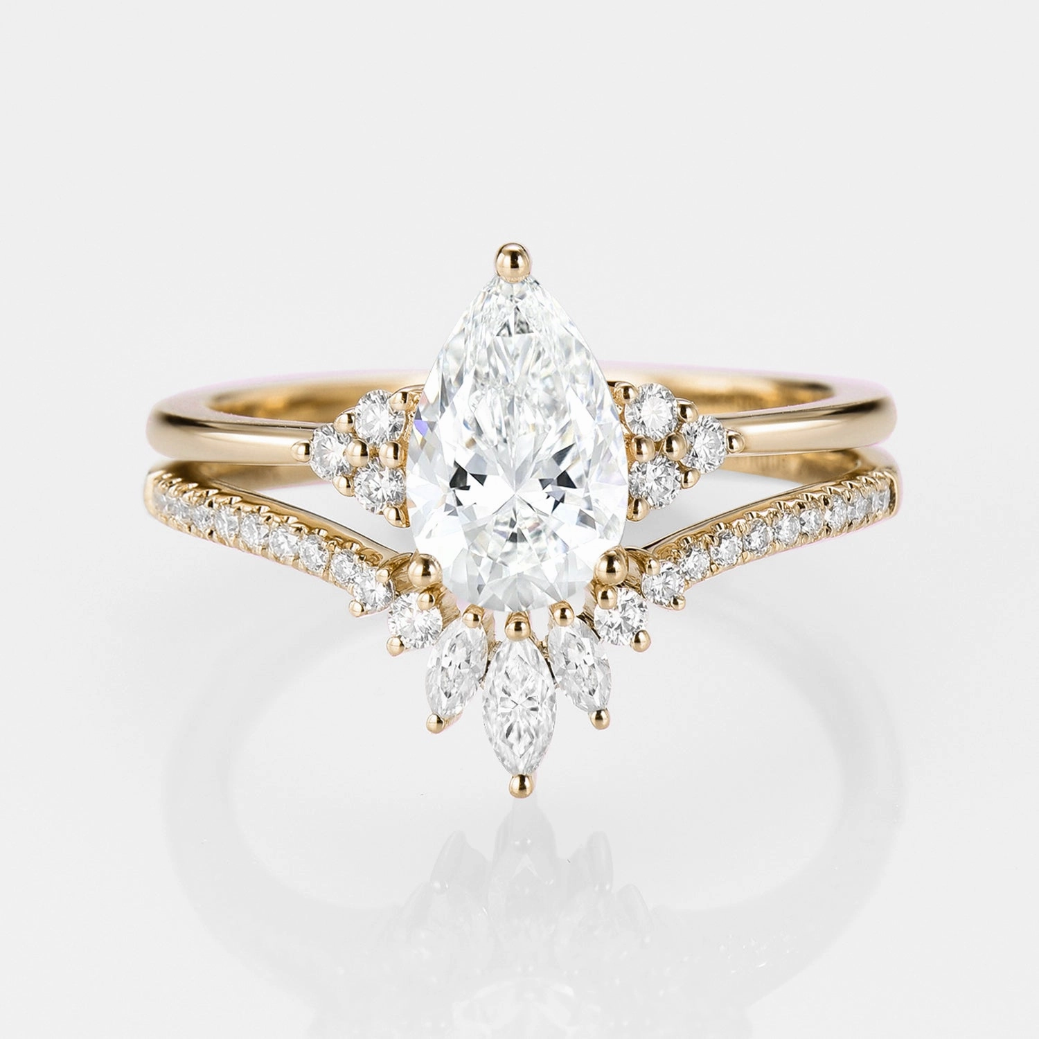 1.0ct Pear Lab Grown Diamond Vintage Ring Set 2pcs - Lydia Gleaming Feature