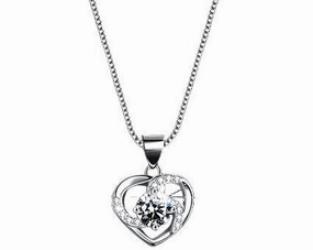 Pendant Necklace | S925 | Moissanite Charming Detail