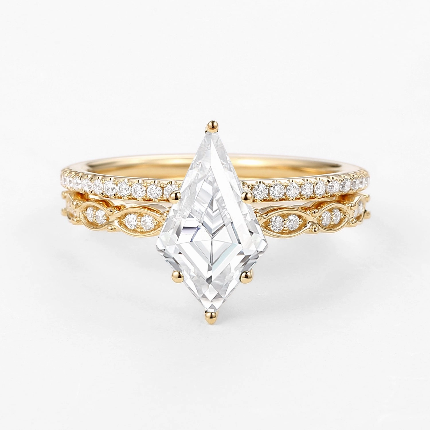 Kite Cut Moissanite Engagement Ring with Straight Band Set 2pcs Fashion Statement Simple Detail