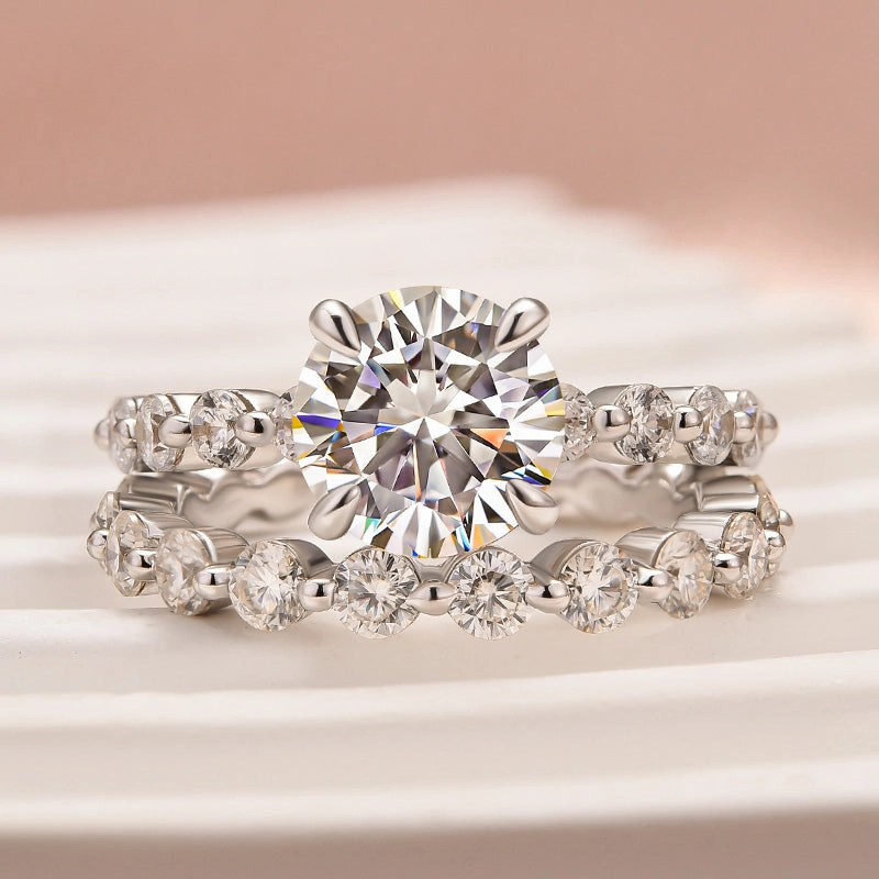Effortless Look Moissanite 2.0 Carat Round Cut Wedding Ring Set With Eternity Wedding Band