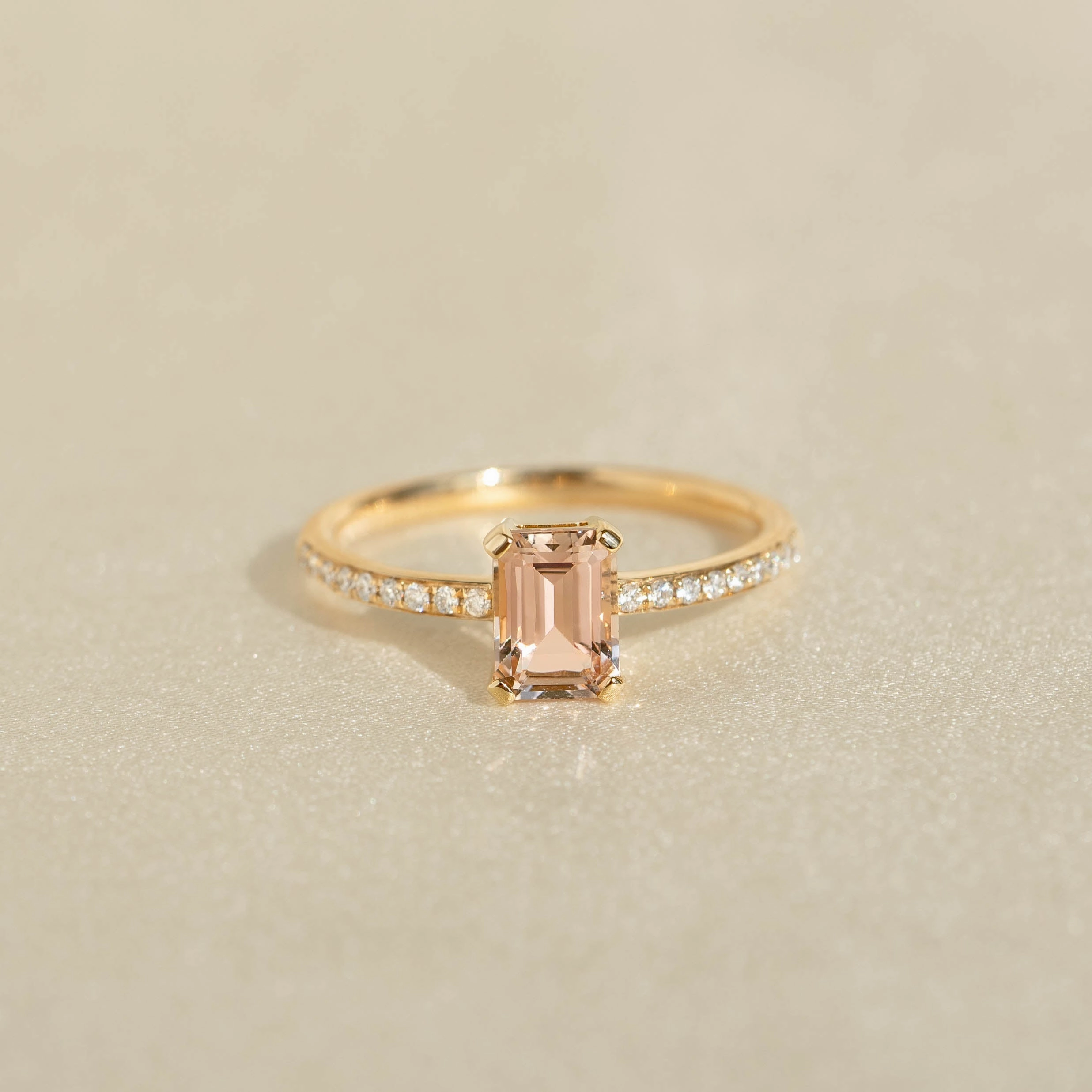 Baguette Morganite and Diamond Ring 14k Gold - Safiya Crisp Accent
