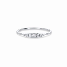 Curved Diamond Ring in White Gold Modern Appeal