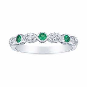 Luxurious Feel Sentimental Ornament Vintage Style Faux Marquis Milgrain Stackable Emerald and Diamond Band