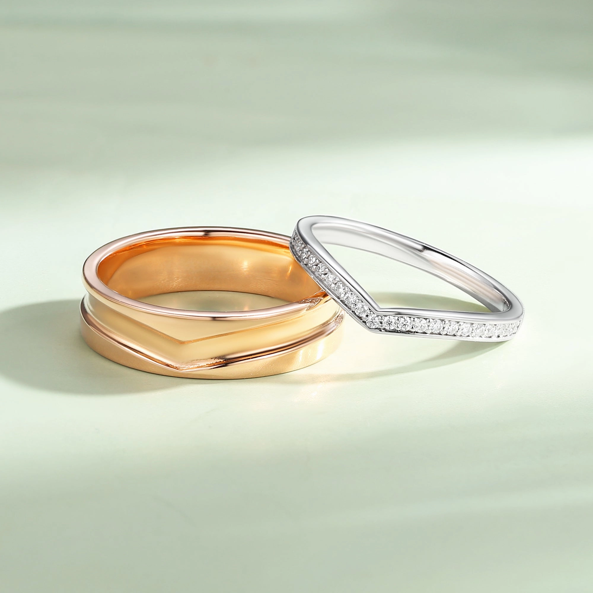 Crisp Edge Graceful Line Two-tone Minimalism Moissanite Couple Ring Set 2pcs - Blend