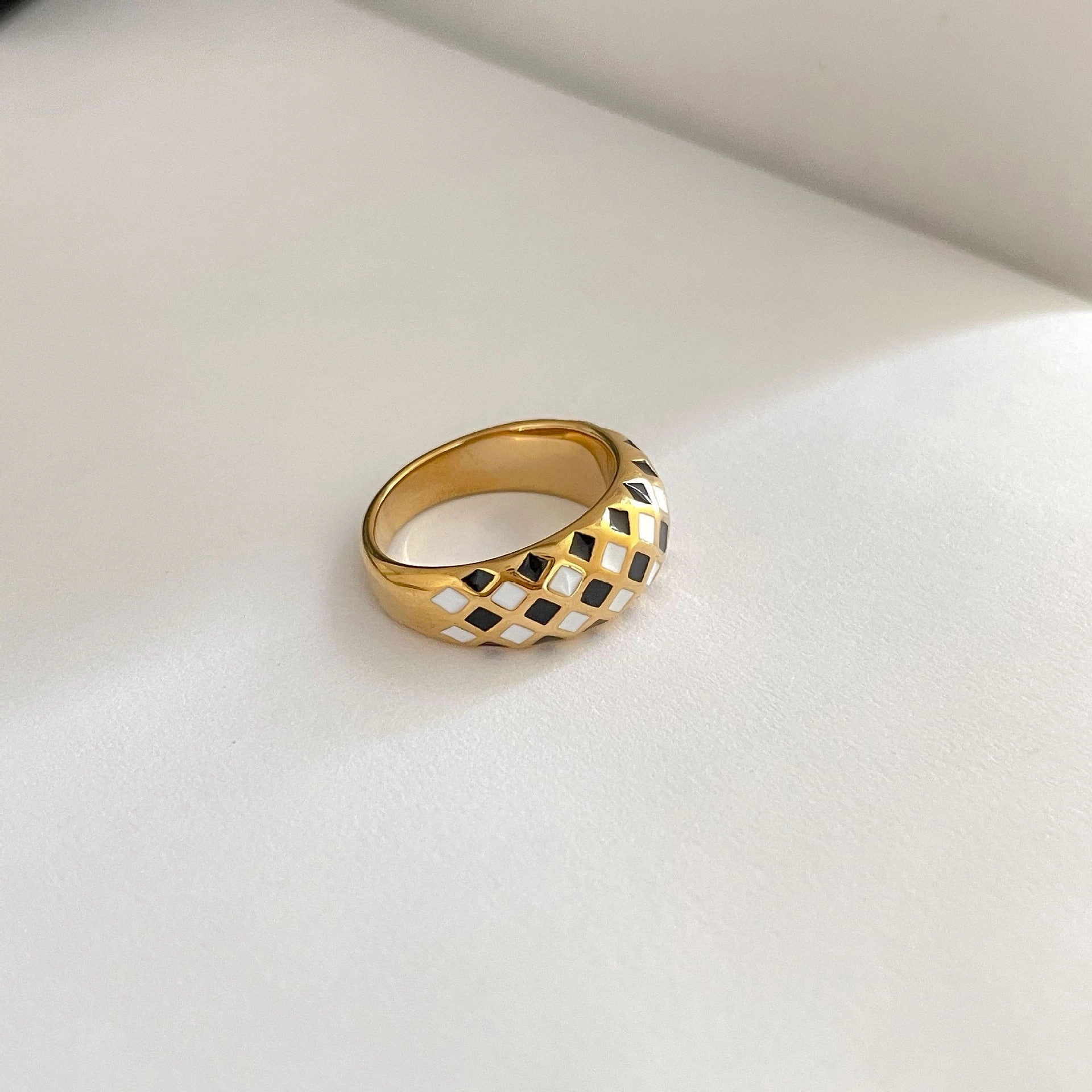 Checker Dome Ring, Slim Ring, Wide Band Ring Geometric Art