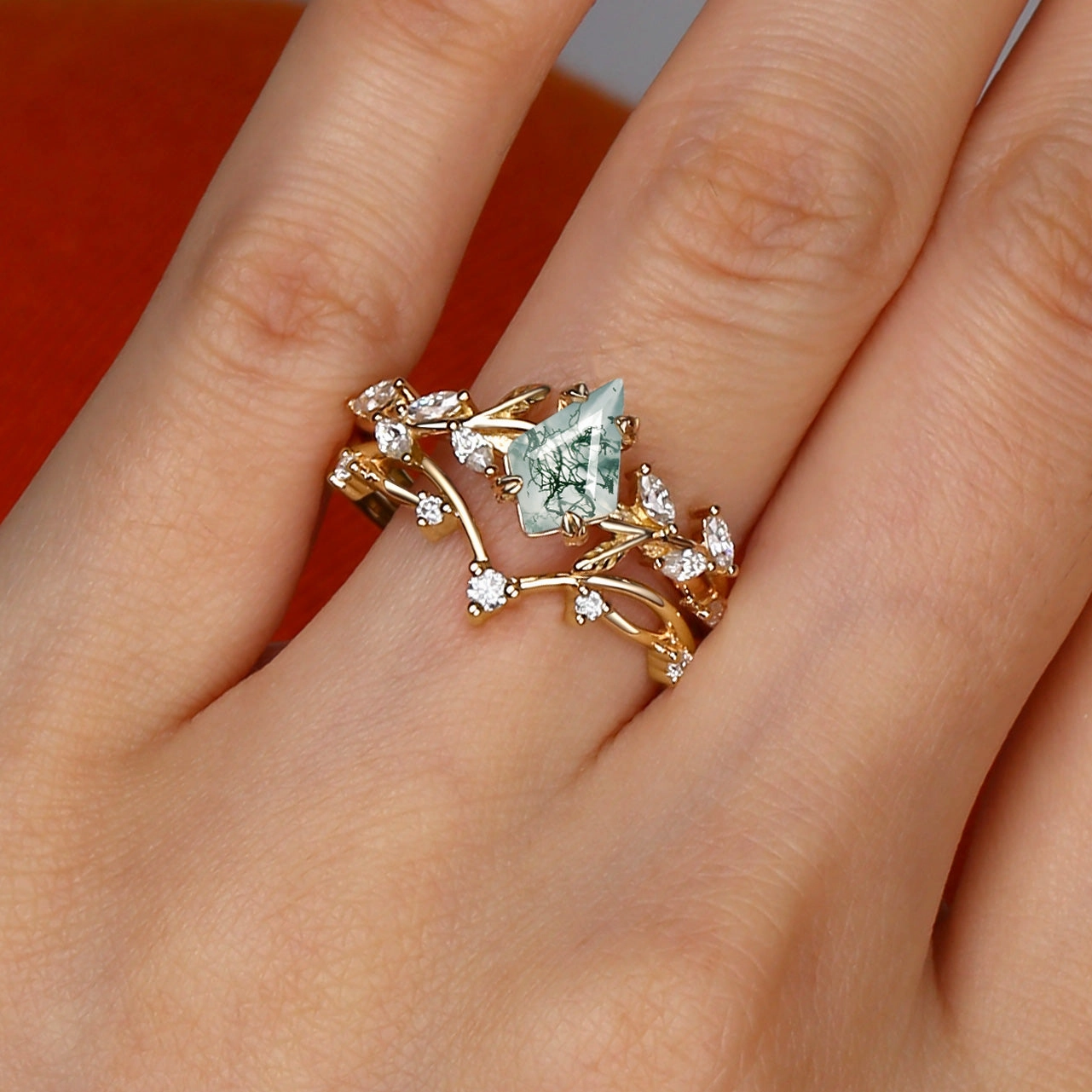 Subtle Glamour Handmade Shine Pieces Kite Cut Moss Agate Leafy Cluster Engagement Ring Sets 2pcs
