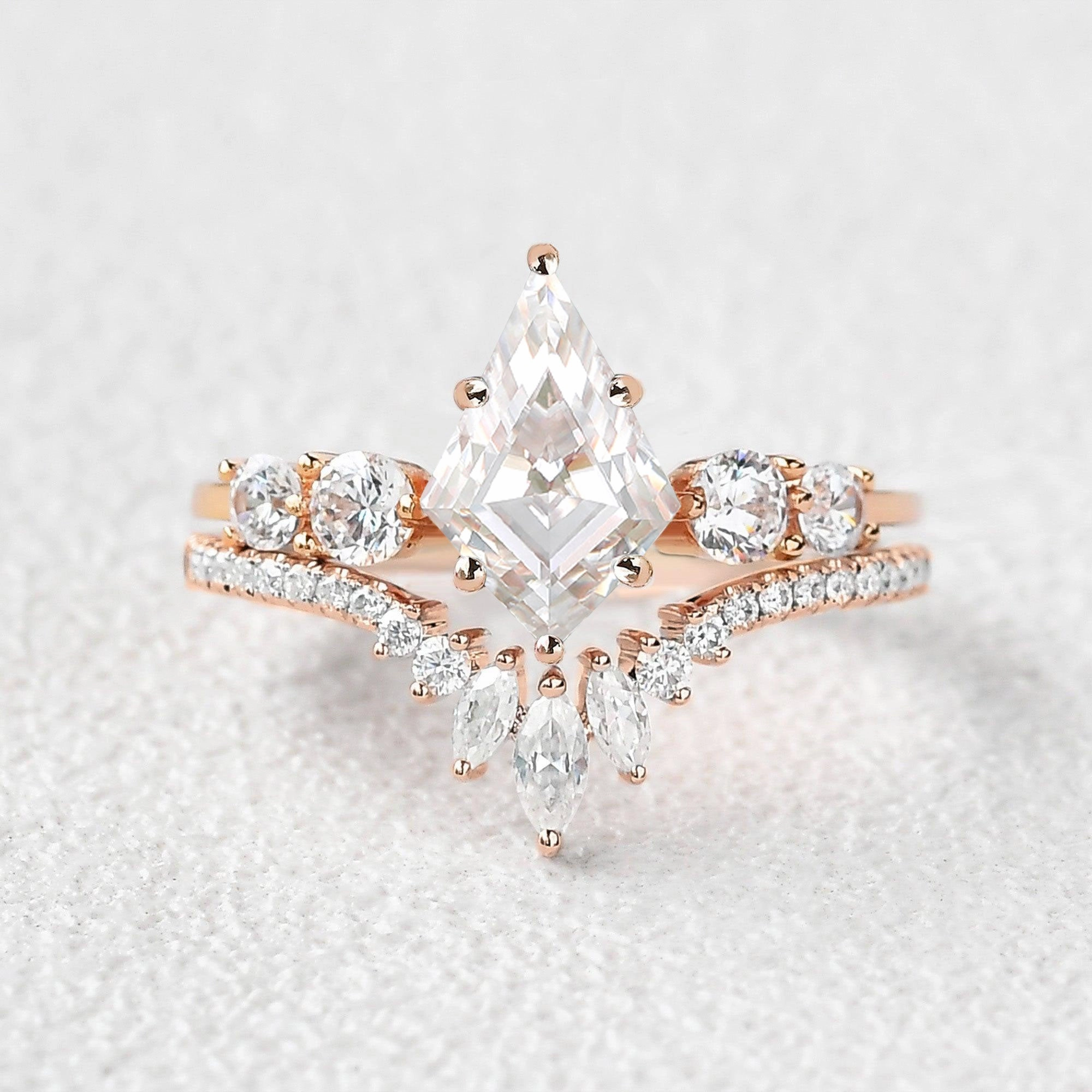 Polished Sparkle Round Staccato Kite Cut Moss Agate Engagement Ring Set 2pcs