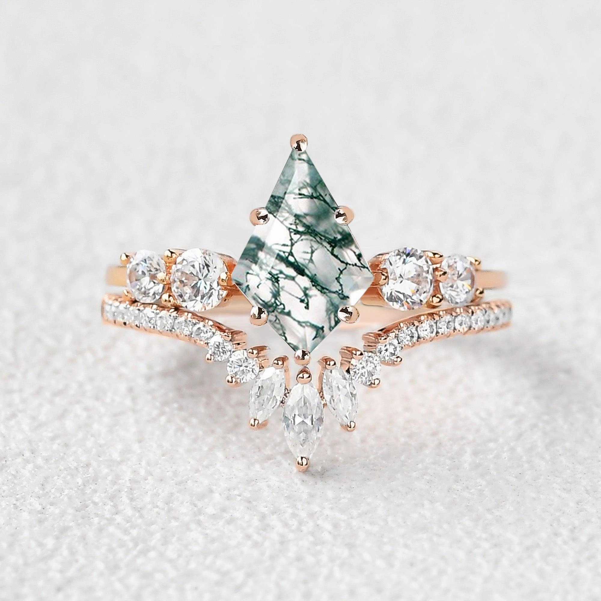 Fresh Design Travel Style Round Staccato Kite Cut Moss Agate Engagement Ring Set 2pcs