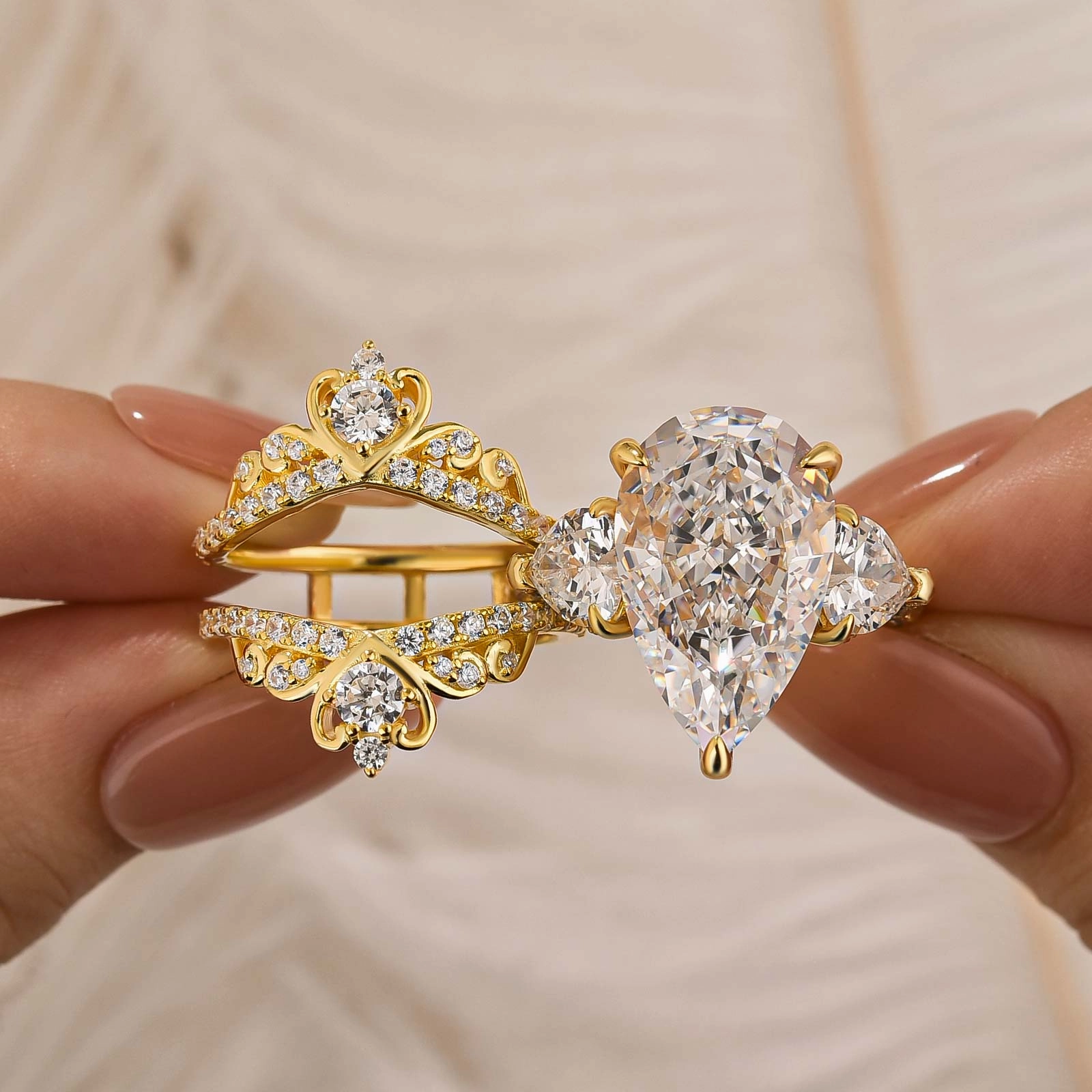 8.0 Carat Pear Cut Three Stone Insert Wedding Ring Set With Engagement Ring Enhancer Gentle Shine Vacation Mood