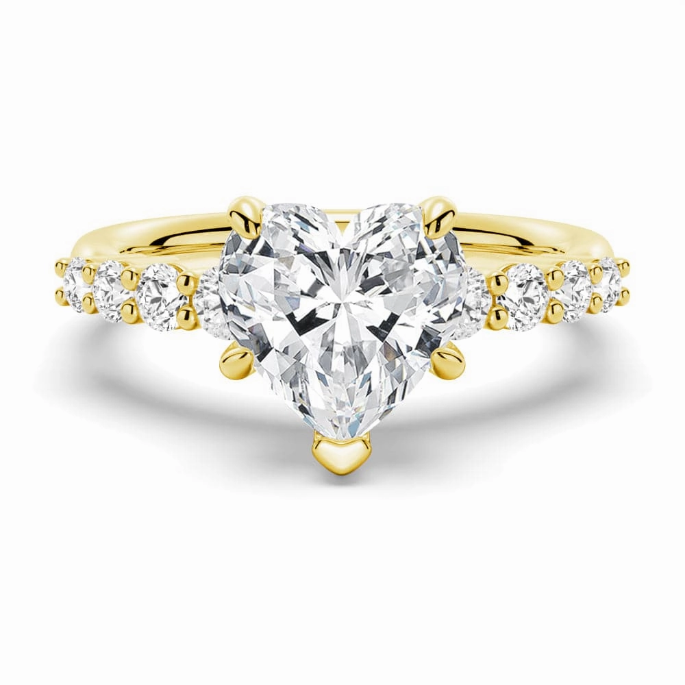 Elegant Style Pieces Stylish Shape Classic Shared Prong Heart Shaped Moissanite Engagement Ring
