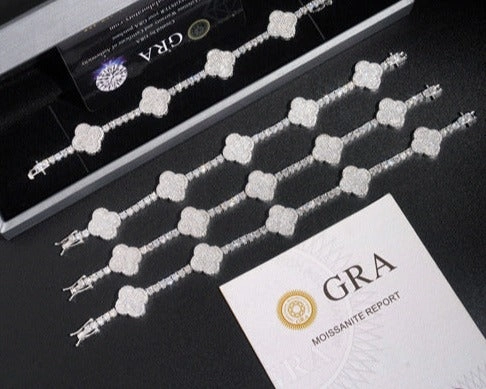 3 mm Iced Out Clover Tennis Bracelet | S925 | Moissanite Versatile Craft