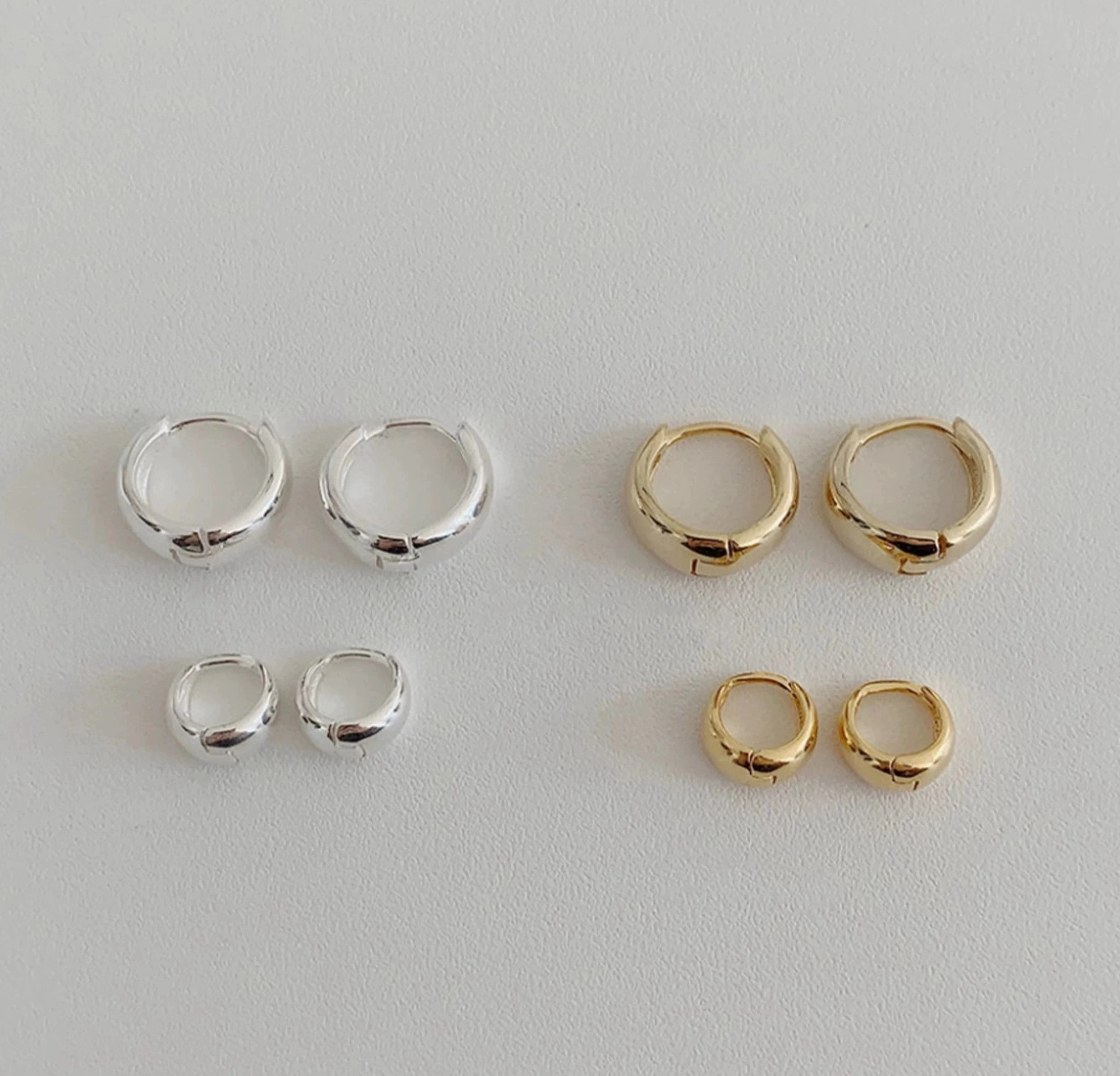 Festive Piece Dainty Puffed Hoop Earrings Gold/Silver