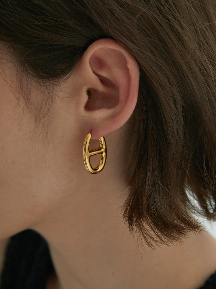 Geometric Oval Hoop Gold/Silver classic accessory