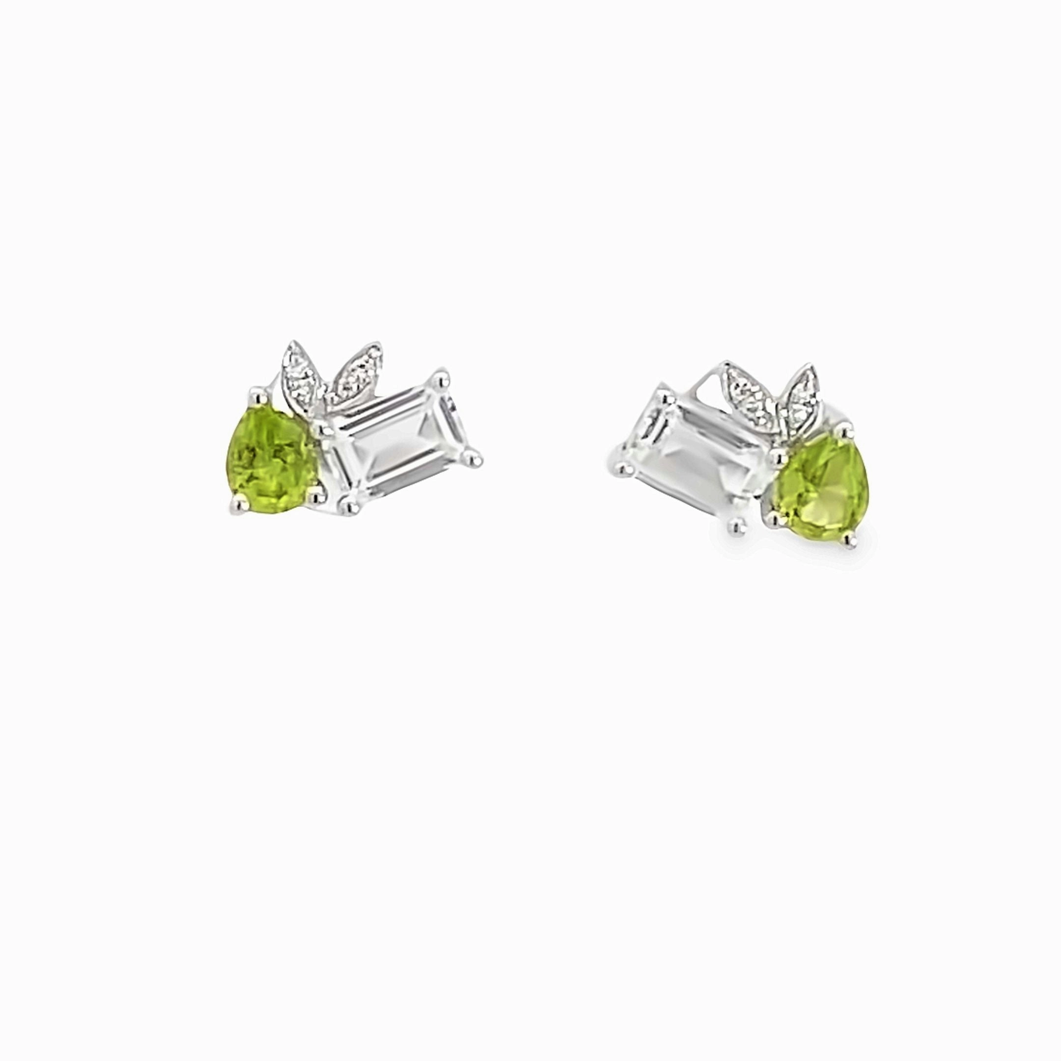 Pearlescent Accessory Oval Ornament Two-Stone Peridot and White Topaz Diamond Earrings