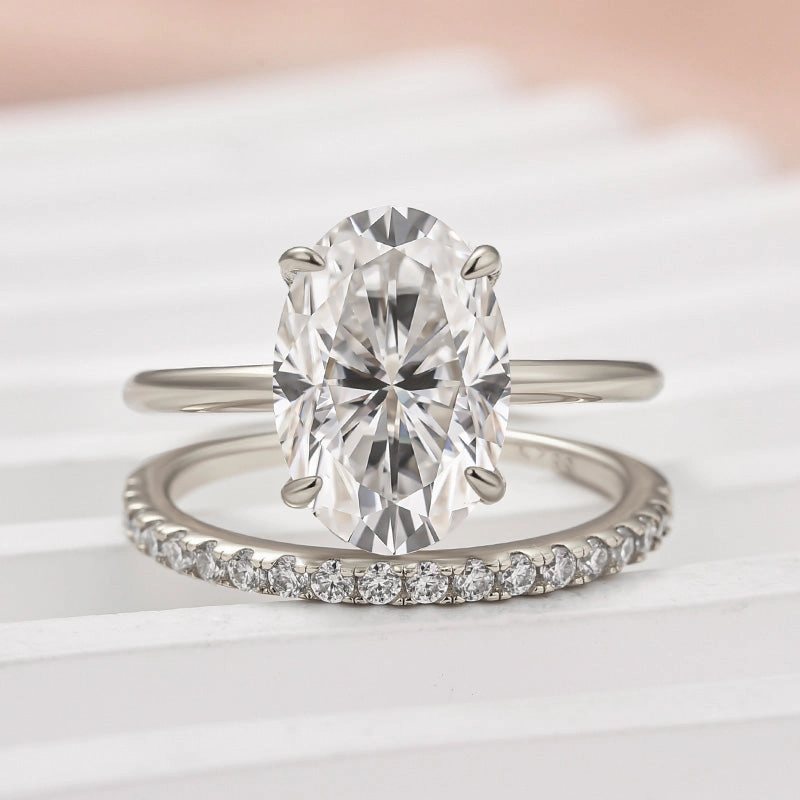 Louily Moissanite 4.0 Ct Hidden Halo Solitaire Oval Cut Wedding Ring Opulent Look