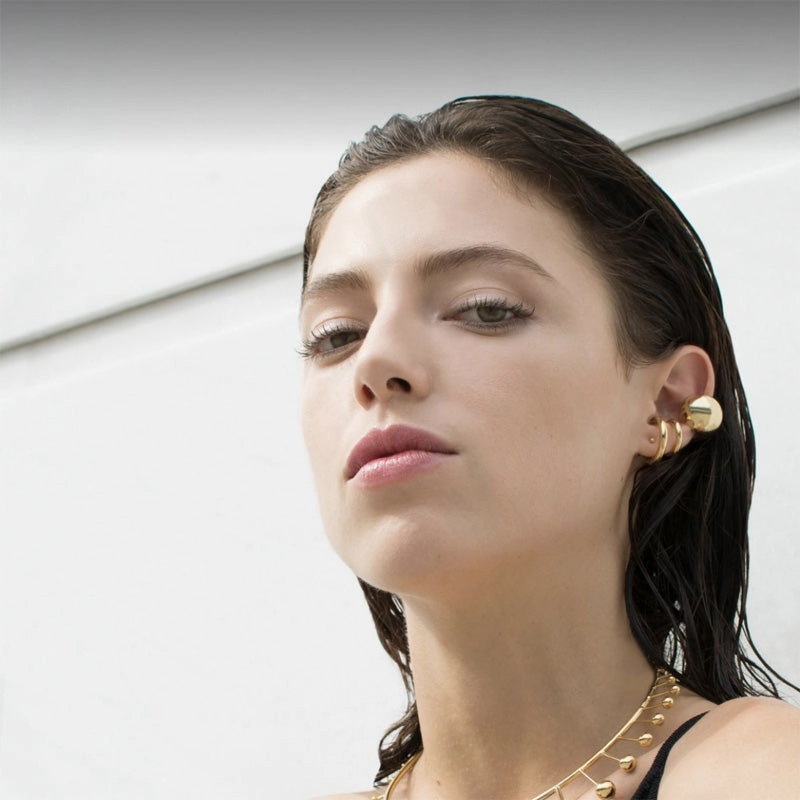 Safe Vibe Francesca Chubby Round Ball Ear Cuff