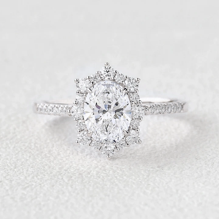 1.0-2.0ct Oval Cut Lab Grown Diamond Halo Engagement Ring Lush Accent