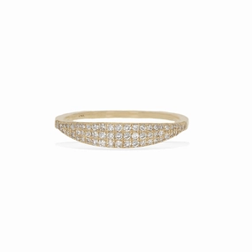Curved Diamond Ring Dinner Party
