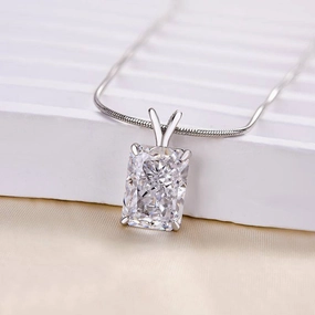 Louily Timeless Crushed Ice Radiant Cut Pendant Necklace In Sterling Silver Glow Look