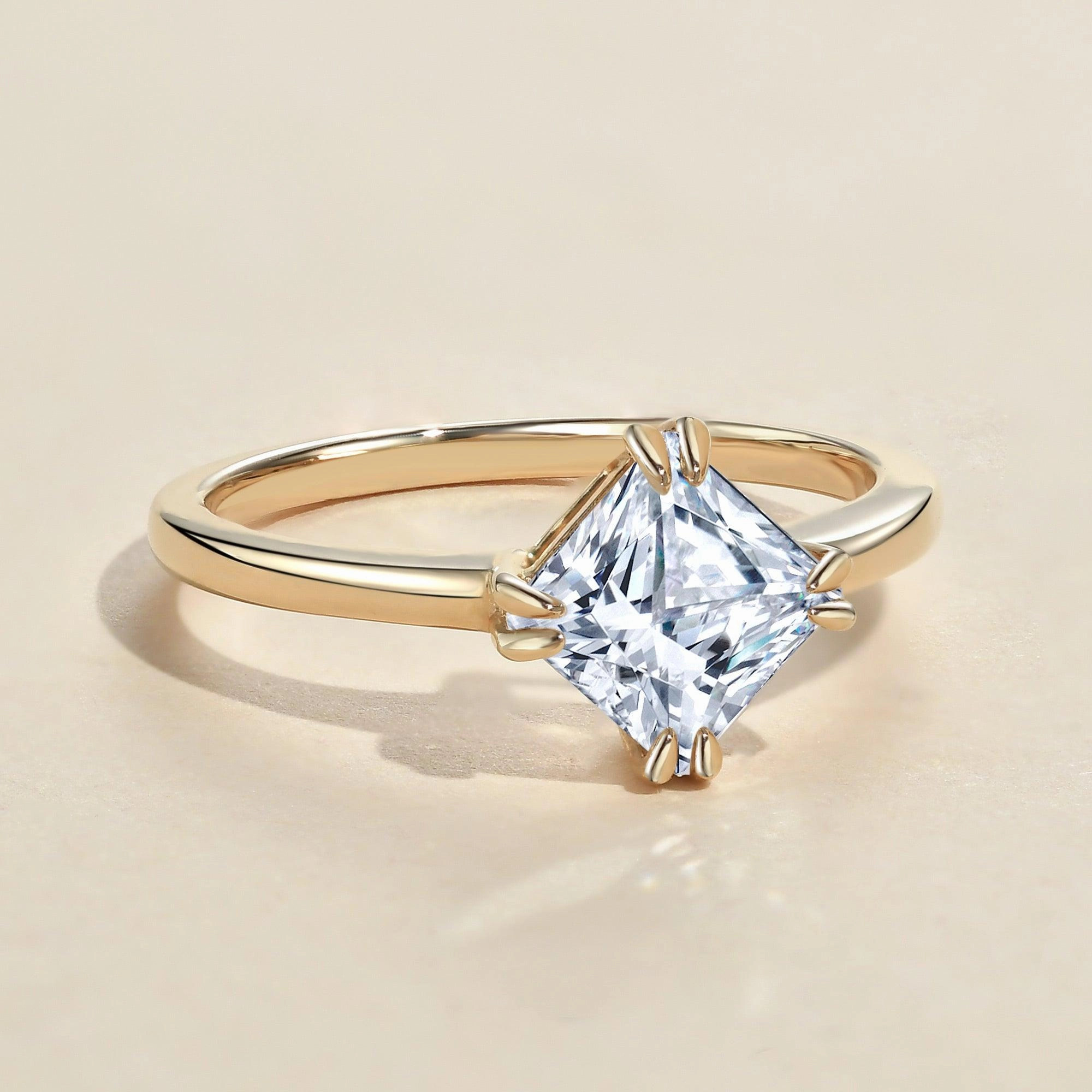 Brilliant Finish 1.0ct Princess Cut Moissanite Double-Claw Solitaire Ring