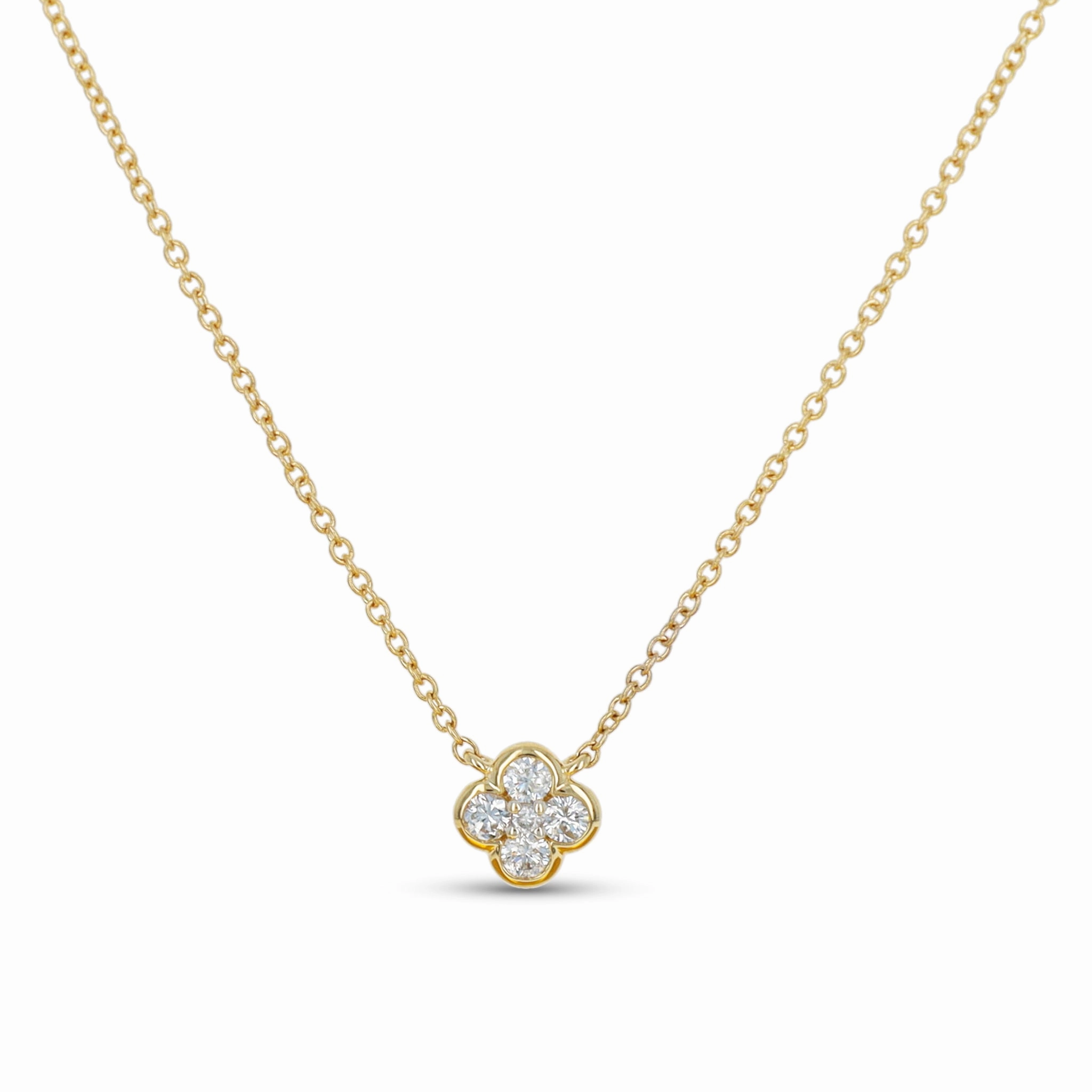 Formal Night Light Fit Diamond Clover Necklace