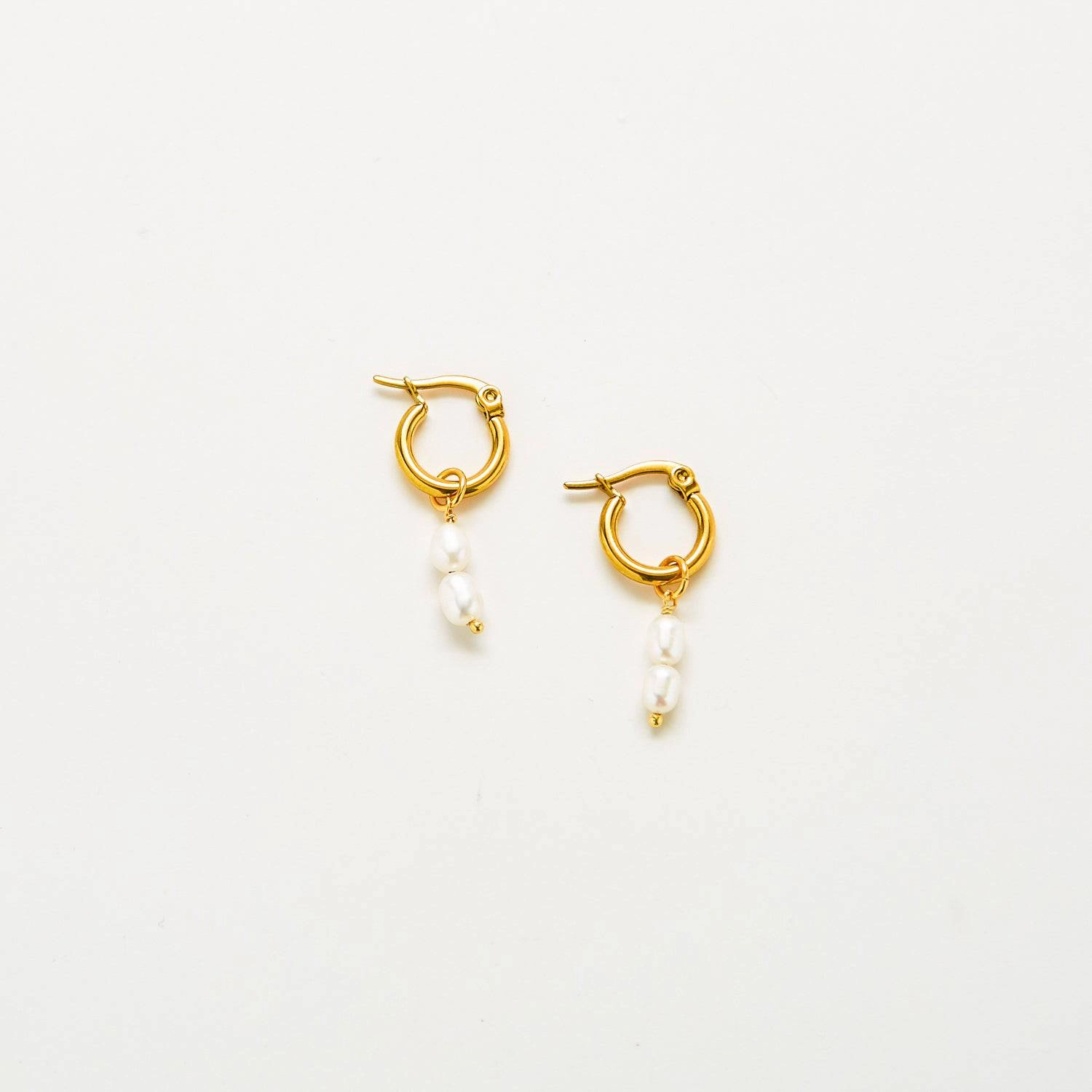 Romantic Detail Crisp Finish Double Pearl Hoop Earrings
