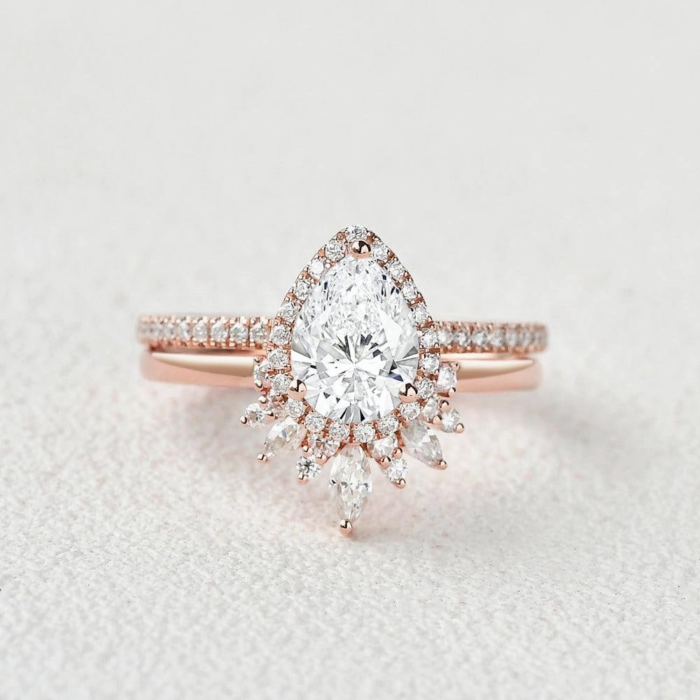 Pear Cut Lab Grown Diamond Halo Ring Set 2pcs Premium Craft Brilliant Edge
