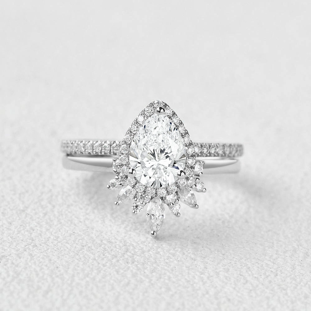 Pear Cut Lab Grown Diamond Halo Ring Set 2pcs Distinctive Detail Casual Touch