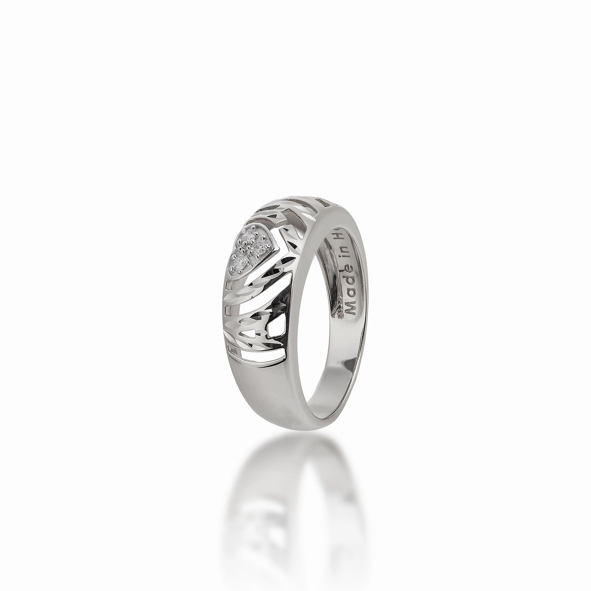 Glamorous Craft Aloha Heart Ring in White Gold with Diamonds - 8mm