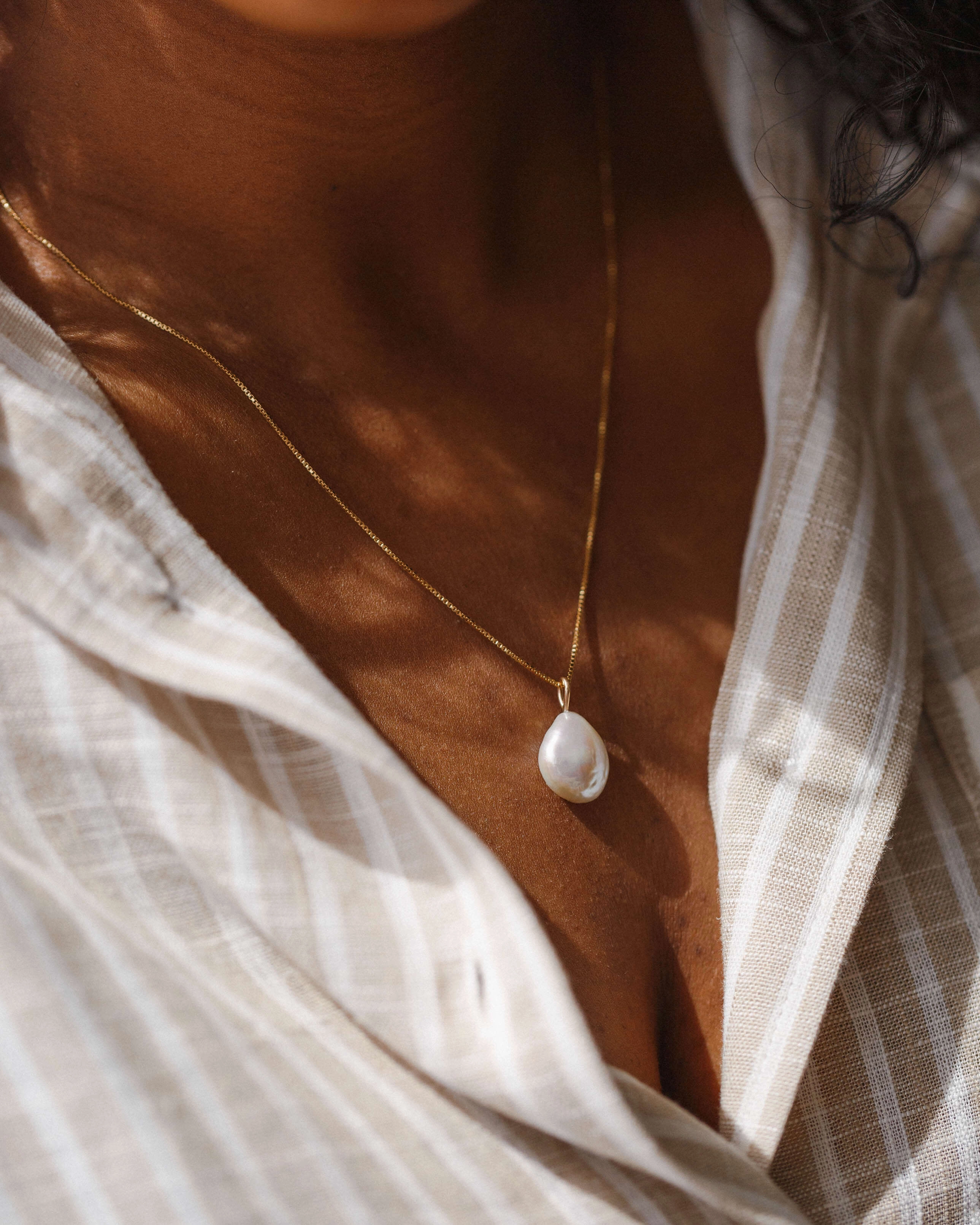 Baroque Pearl Necklace Affordable Accessory