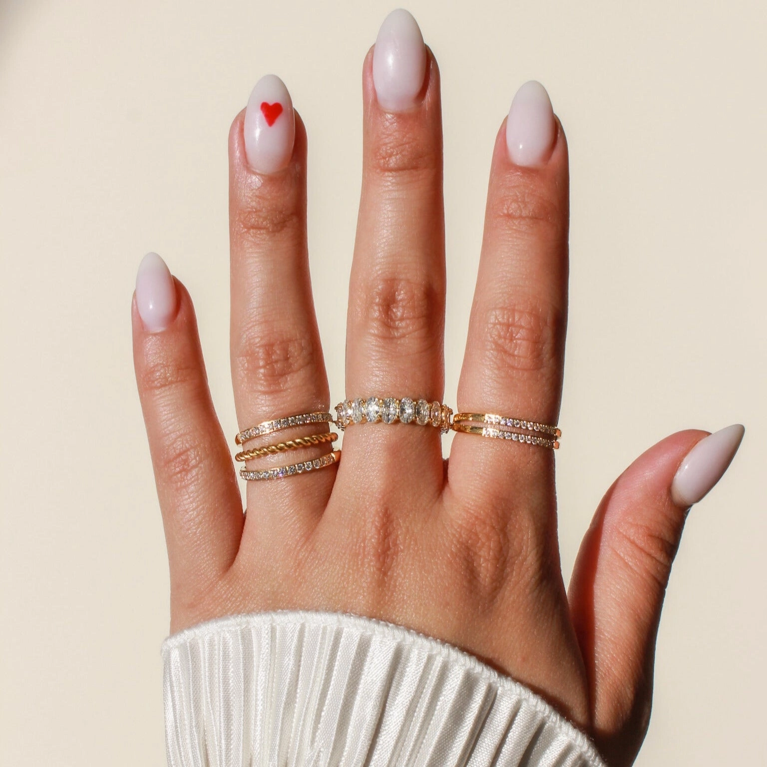 Sparkling Item EMPRESS RING