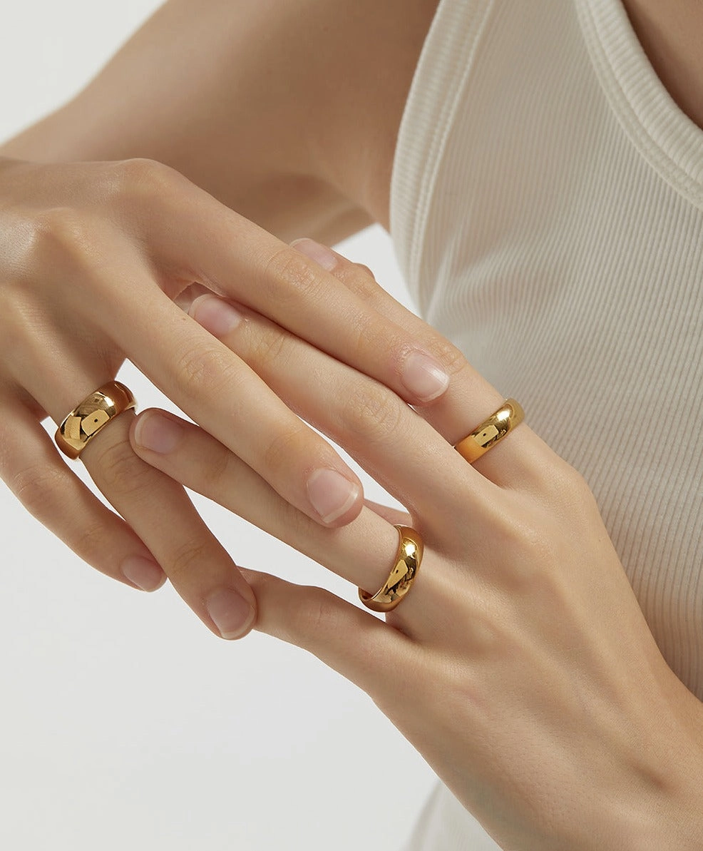 Shiny Feature Everyday Essentials 18K High Polish Tungsten Rings / Couple Rings