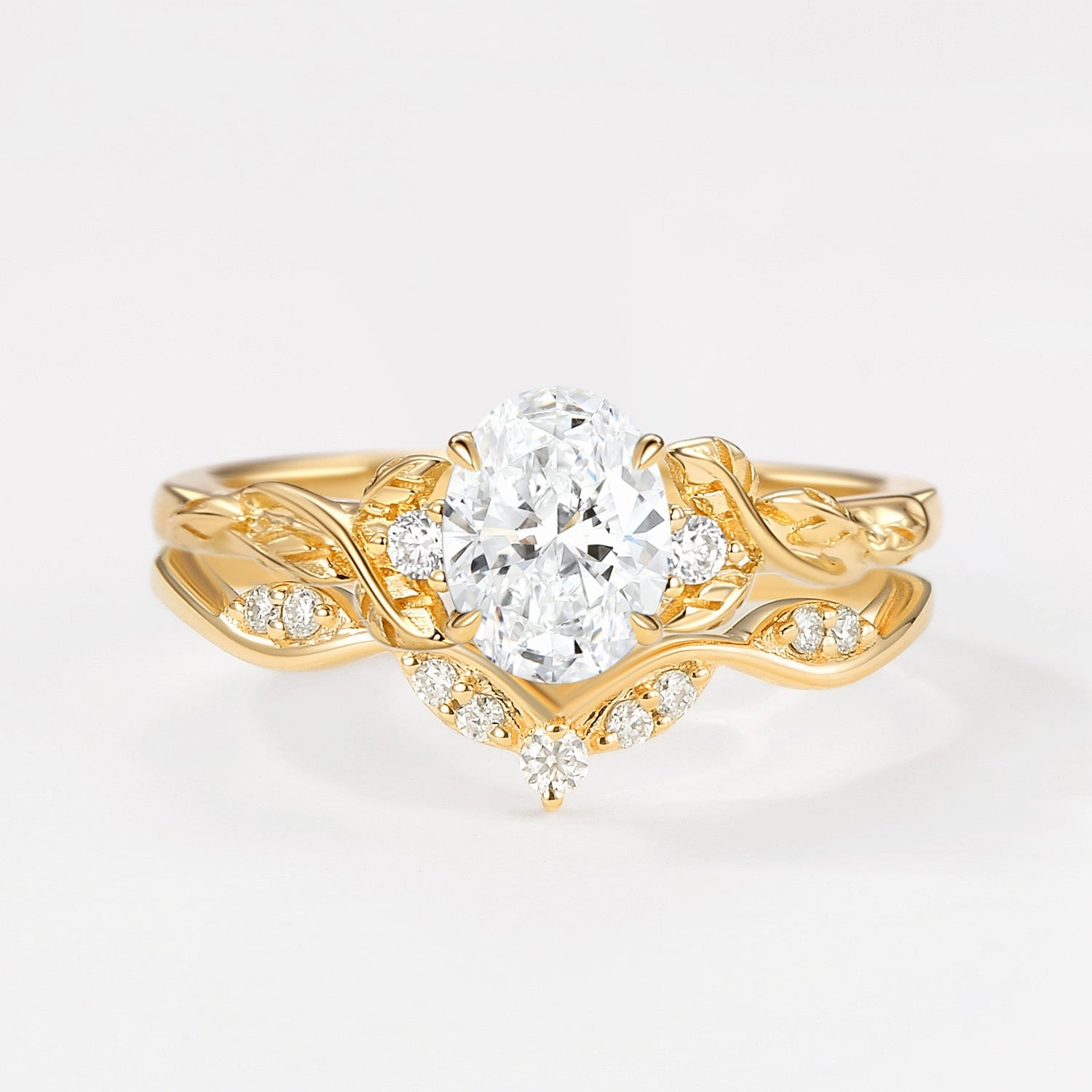 Oval Shaped Lab Grown Diamond Leafy Engagement Ring Set 2pcs Shining Sparkle