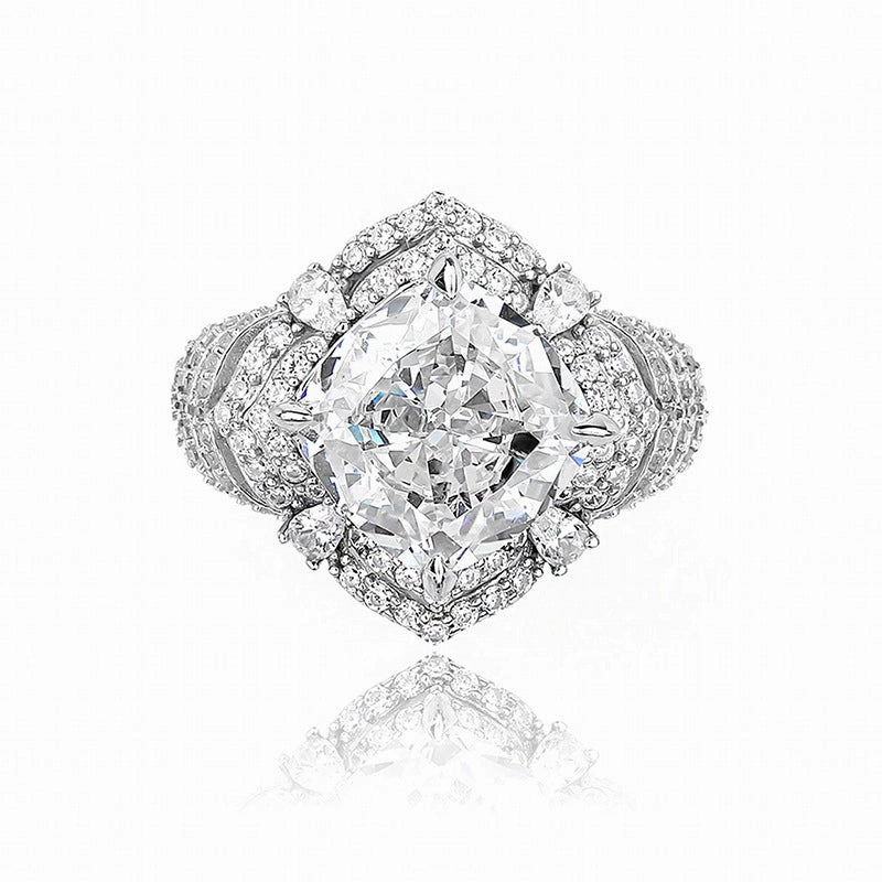 Essential Present Exquisite Sterling Silver Cushion-Cut Diamond Halo Ring with Pave Band