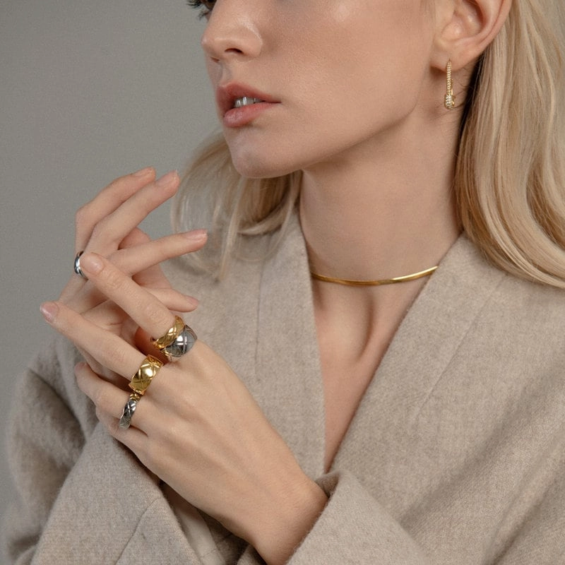 Classic Quilted Ring 18K Plain 3mm/6mm/10mm Designer Ornament