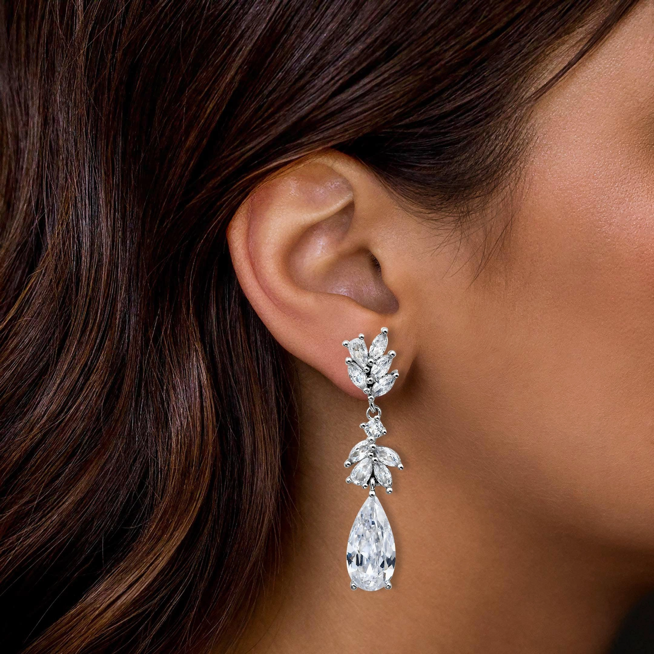 Beautiful Style Felicegals Stimulated Diamond Floral Drop Earrings