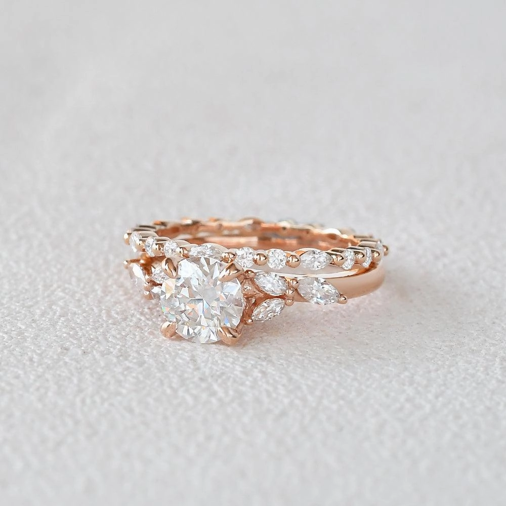 1.0ct Round Cut Moissanite Staccato Cluster Ring Set 2pcs City Stroll Effortless Layer