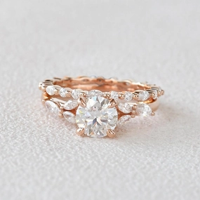 Formal touch Modern Detail 1.0ct Round Cut Moissanite Staccato Cluster Ring Set 2pcs