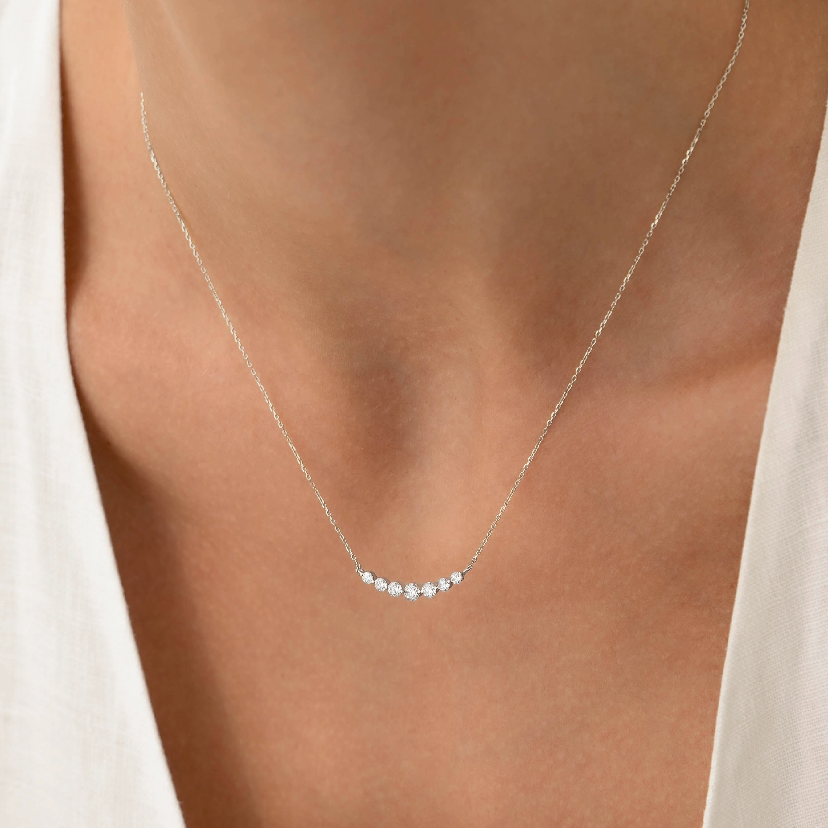 Glam Night Graduated Diamond Necklace White Gold - Caterina